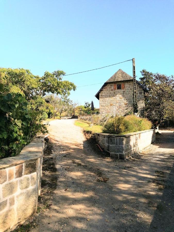Gite De La Brande Jugeals-Nazareth Bagian luar foto